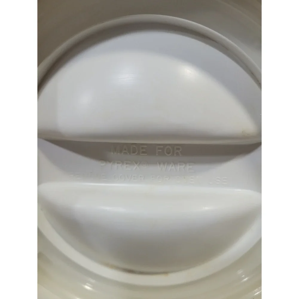 N/A vintage pyrex